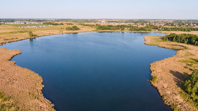 2275 Lakeshore Point Dr NE, Saint Michael, MN 55376