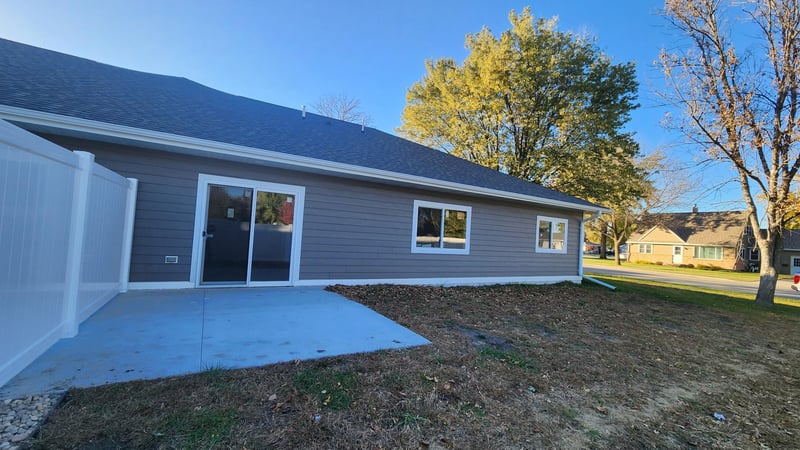 901 7th Ave Sw, Pipestone, MN 56164