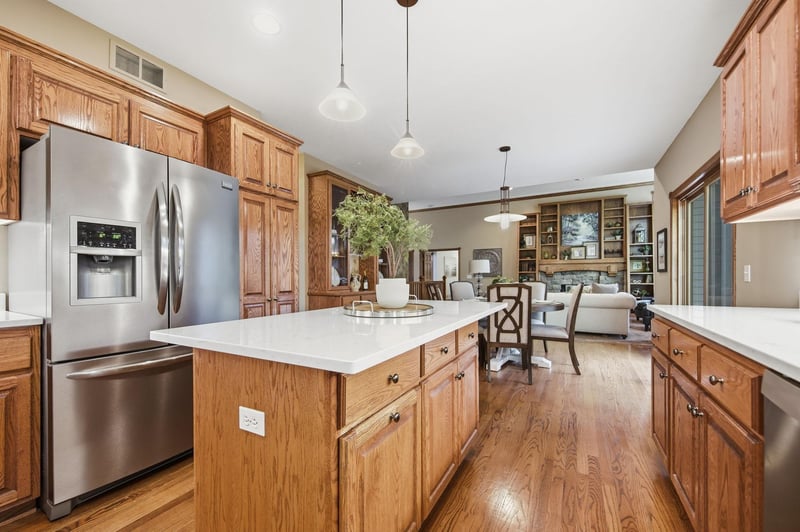 26815 Woodlands Pw, Zimmerman, MN 55398