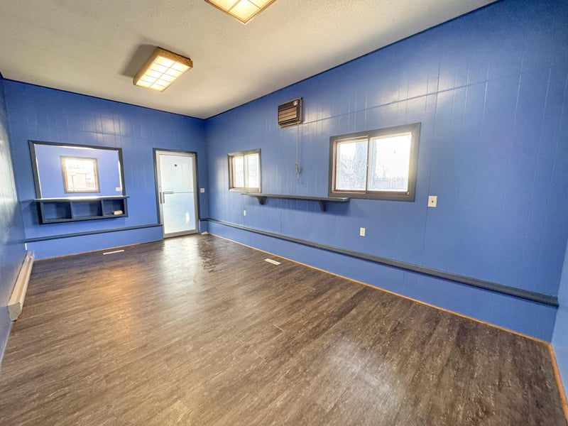 19 N Walker Ave, New York Mills, MN 56567