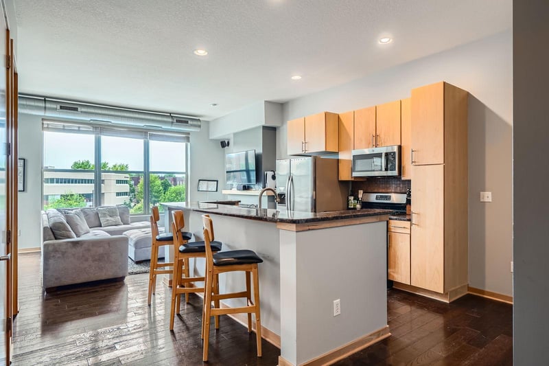 3640 Wooddale Ave S #319, Saint Louis Park, MN 55416