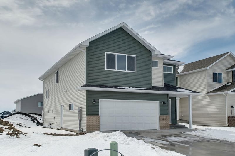 2529 36th Ave S, Moorhead, MN 56560