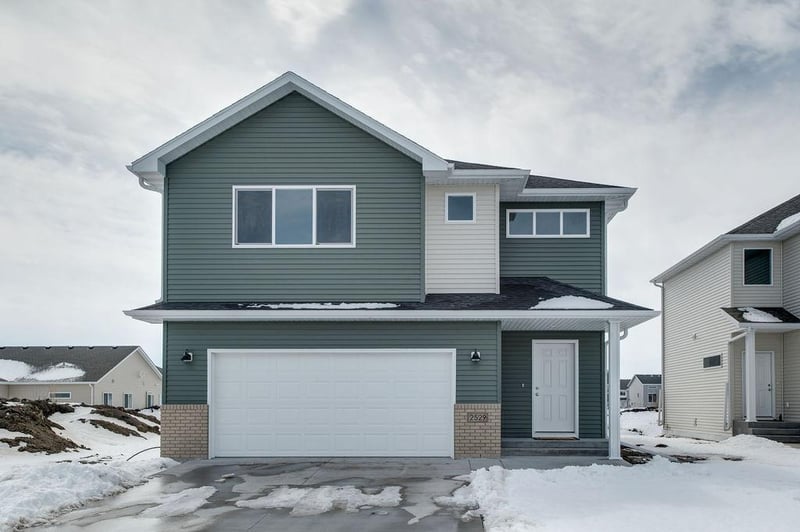 2529 36th Ave S, Moorhead, MN 56560