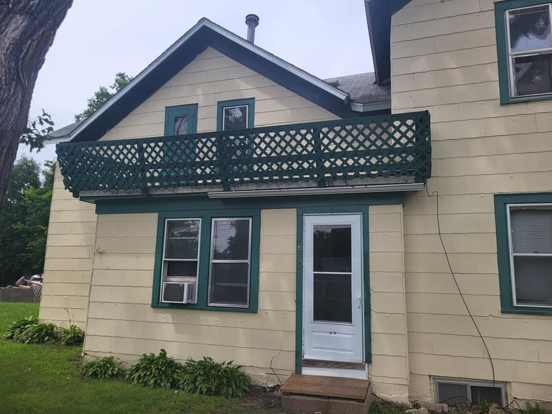 610 8th St SW, Austin, MN 55912
