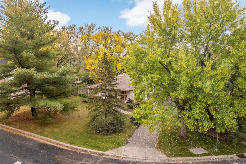 4545 Douglas Ave, Golden Valley, MN 55416