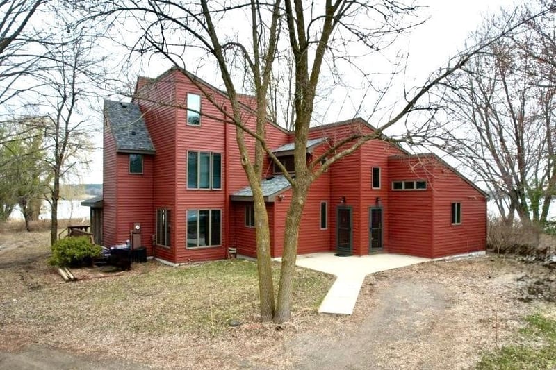 19512 Two Rivers Rd, Avon, MN 56310