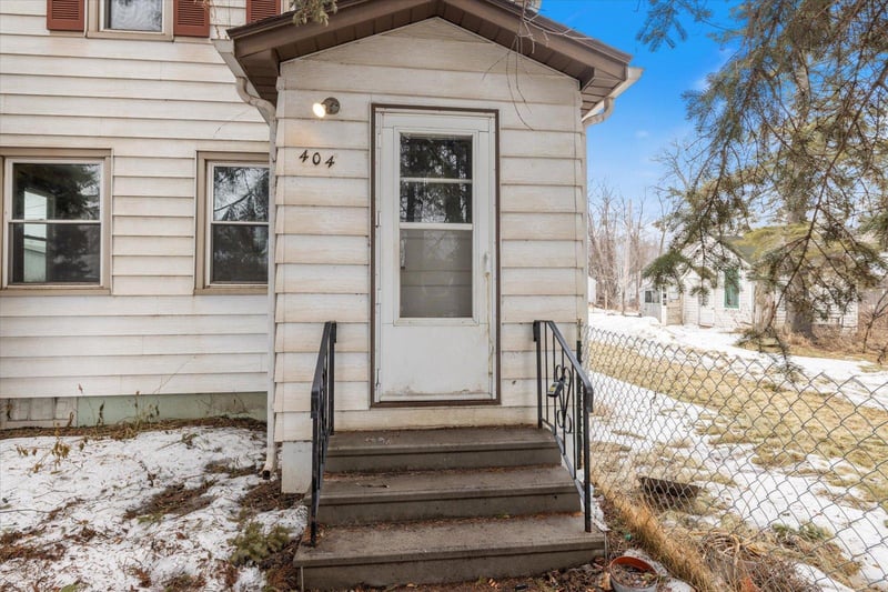 404 Itasca Ave, Hibbing, MN 55746