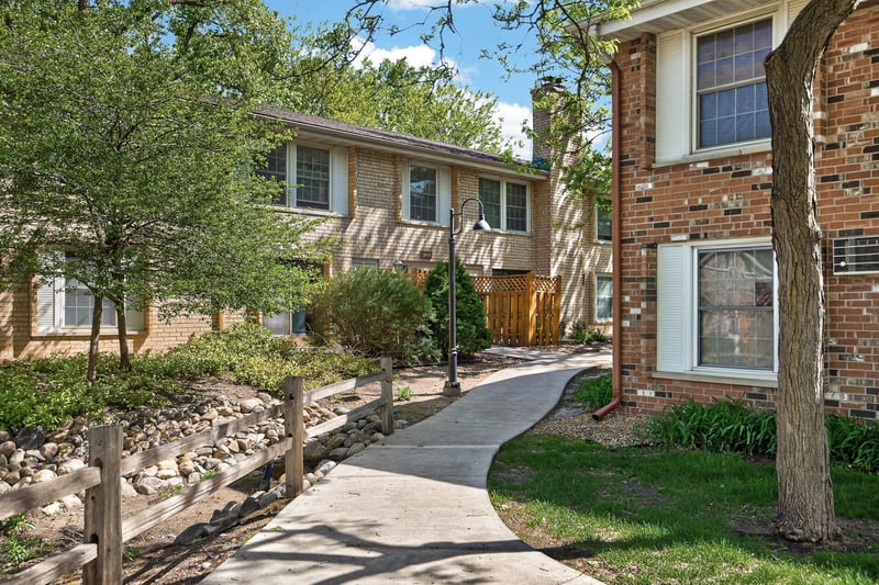 4624 Cedar Lake Rd S #3, Saint Louis Park, MN 55416