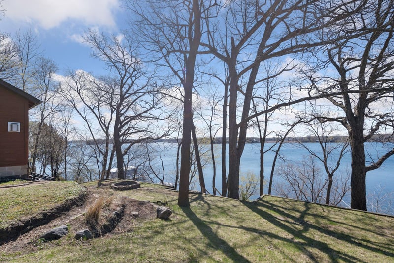 4877 Island View Dr, Mound, MN 55364