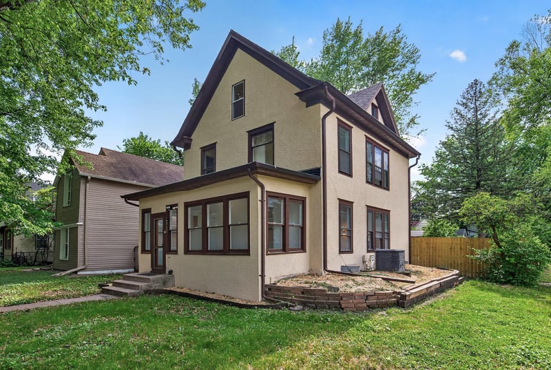 2900 30th Ave S, Minneapolis, MN 55406