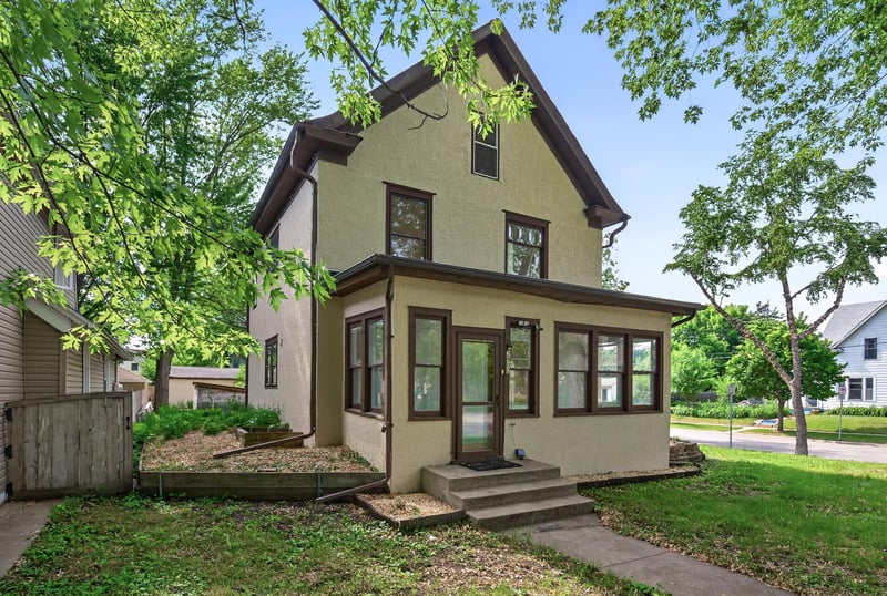 2900 30th Ave S, Minneapolis, MN 55406
