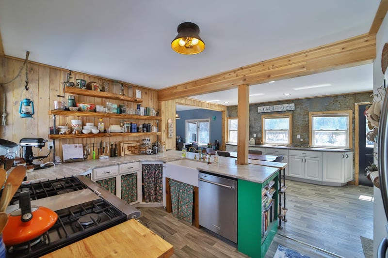 27125 132nd St, Staples, MN 56479