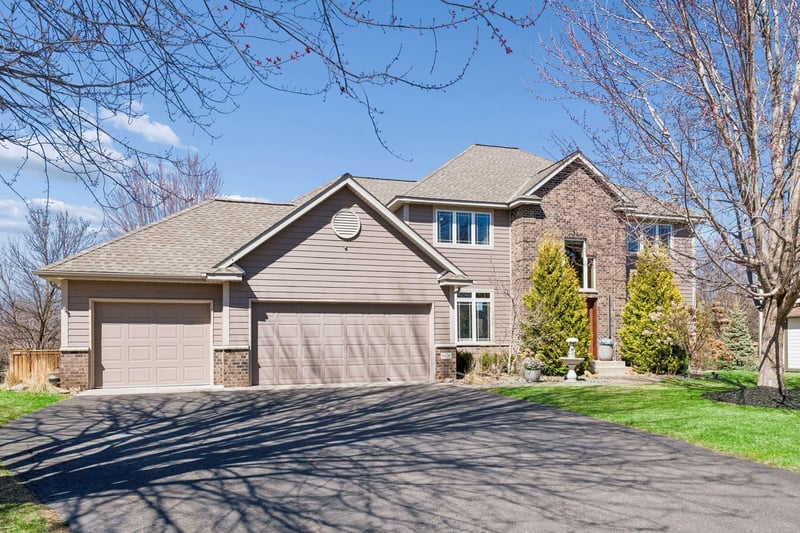 6620 S Saunders Lake Dr, Minnetrista, MN 55364