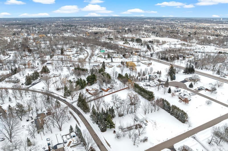 7864 Oday Ave NE, Elk River, MN 55330