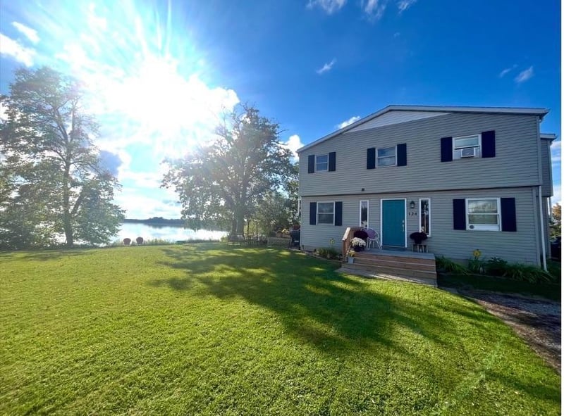 124 Park St, Erskine, MN 56535