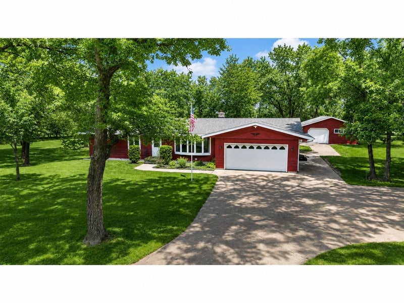 1603 Mn 23, Waite Park, MN 56387