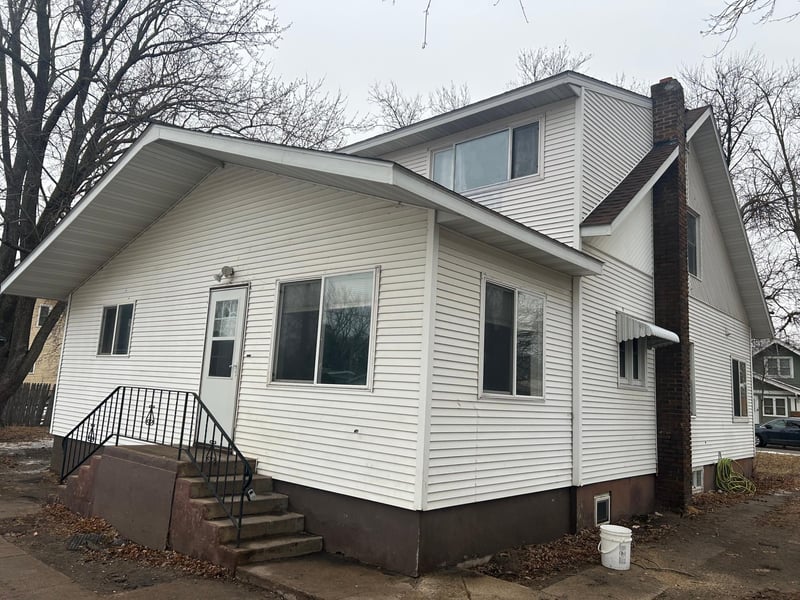 320 S Mccornell Ave, Parkers Prairie, MN 56361