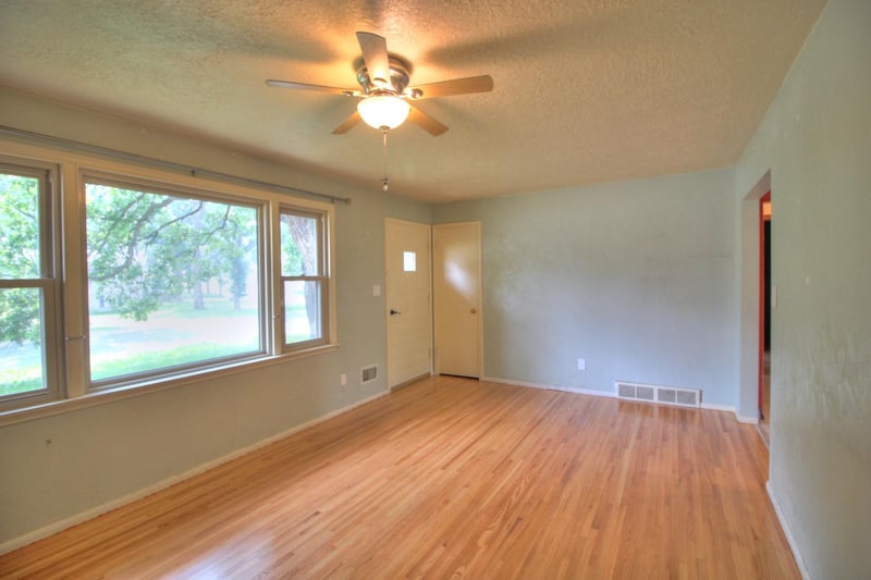 1838 Forest St, Hastings, MN 55033
