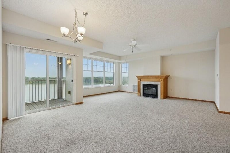 1900 Rush Lake Trl #315, New Brighton, MN 55112