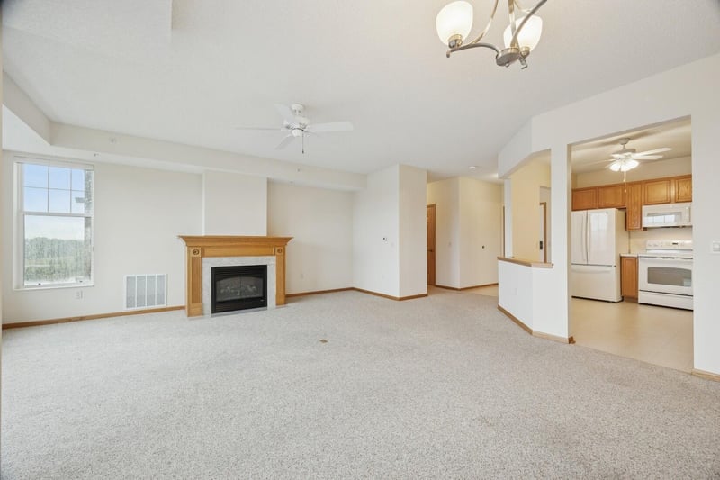 1900 Rush Lake Trl #315, New Brighton, MN 55112