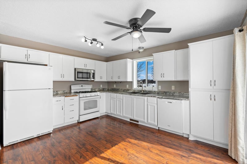 26329 150th St NW, Zimmerman, MN 55398