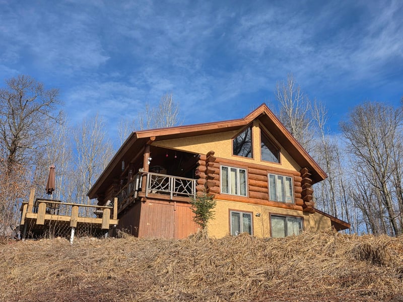 3895 Division St W, Backus, MN 56435