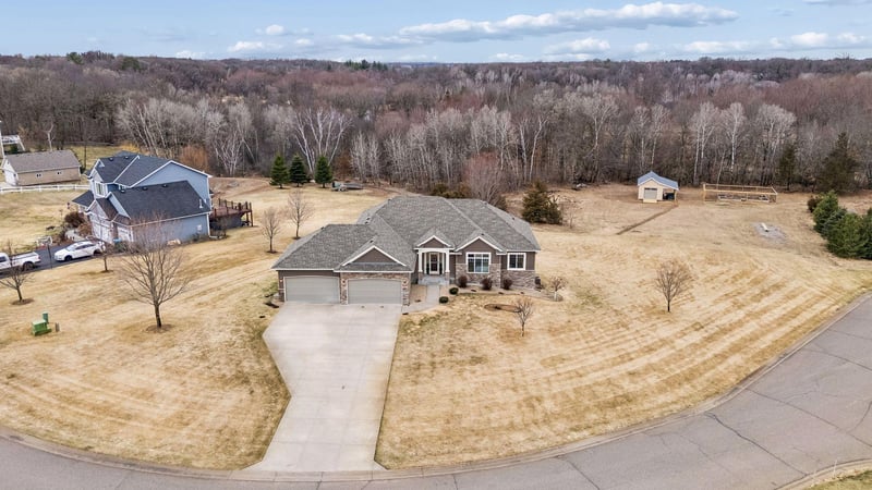19648 Yellowpine St NW, Oak Grove, MN 55011