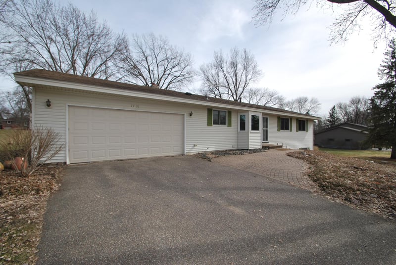 1901 Yorkshire Ave S, Hopkins, MN 55305