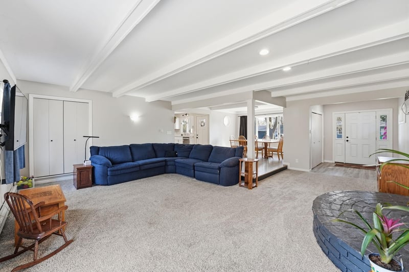 521 Maple St, Dassel, MN 55325
