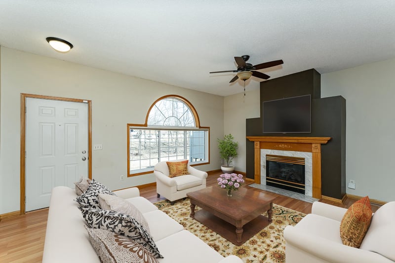 1937 Cabernet Ln NW, Rochester, MN 55901