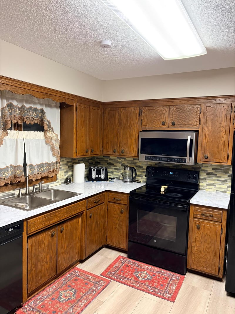 4173 Colorado Ave N, Crystal, MN 55422