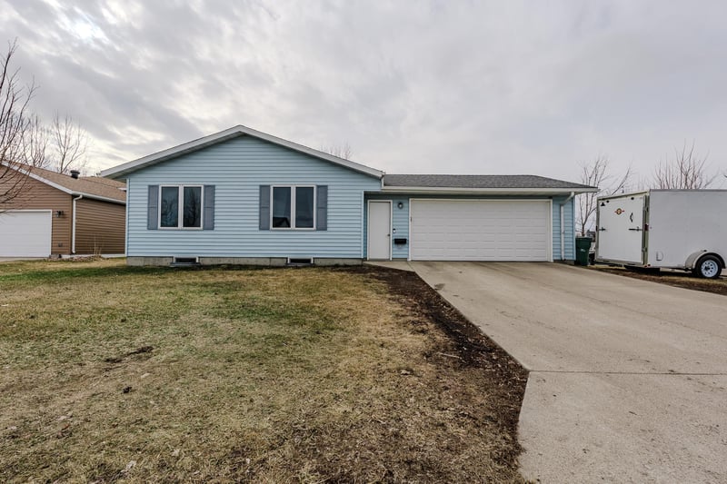 403 Mill Ct, Breckenridge, MN 56520