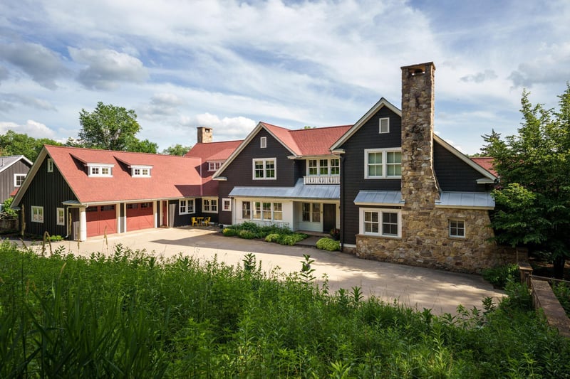 9350 Forest Rd, Cannon Falls, MN 55009