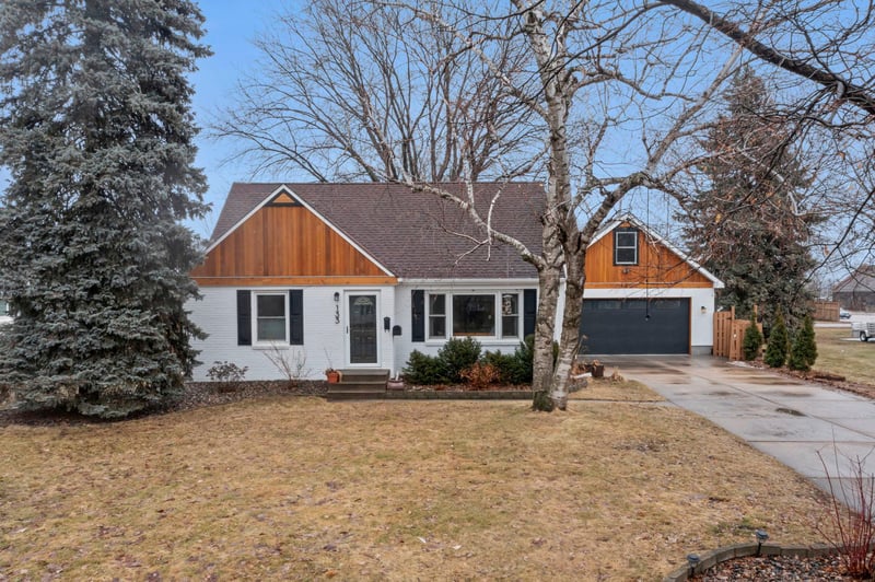133 19th Ave S, Hopkins, MN 55343