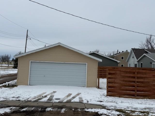 302 10th St S, Breckenridge, MN 56520