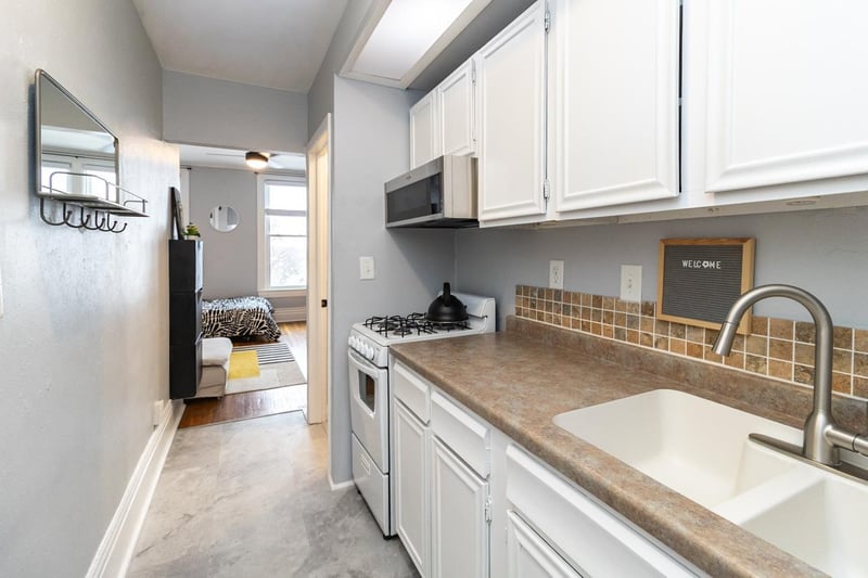 345 Ramsey St #345B, Saint Paul, MN 55102