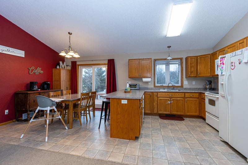 107 Birch Ave, Miltona, MN 56354