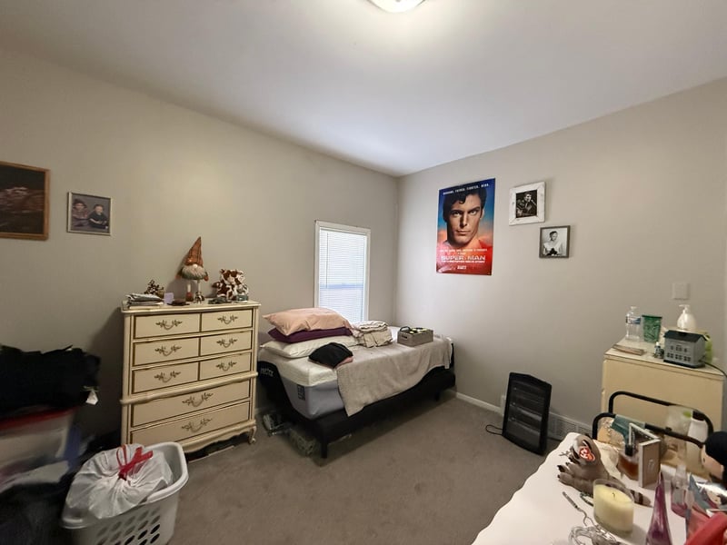 669 Old Highway 8 NW, New Brighton, MN 55112