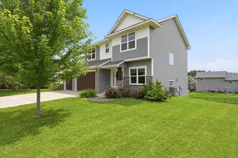 3032 Tamarack Cir, Howard Lake, MN 55349