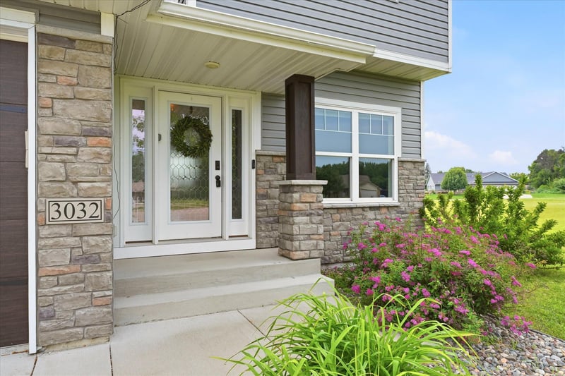 3032 Tamarack Cir, Howard Lake, MN 55349