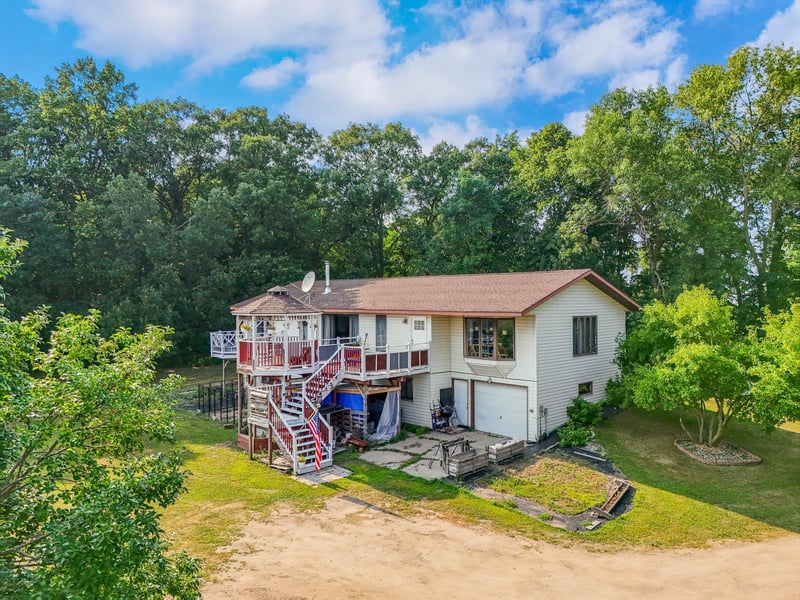 51132 340th St, New York Mills, MN 56567