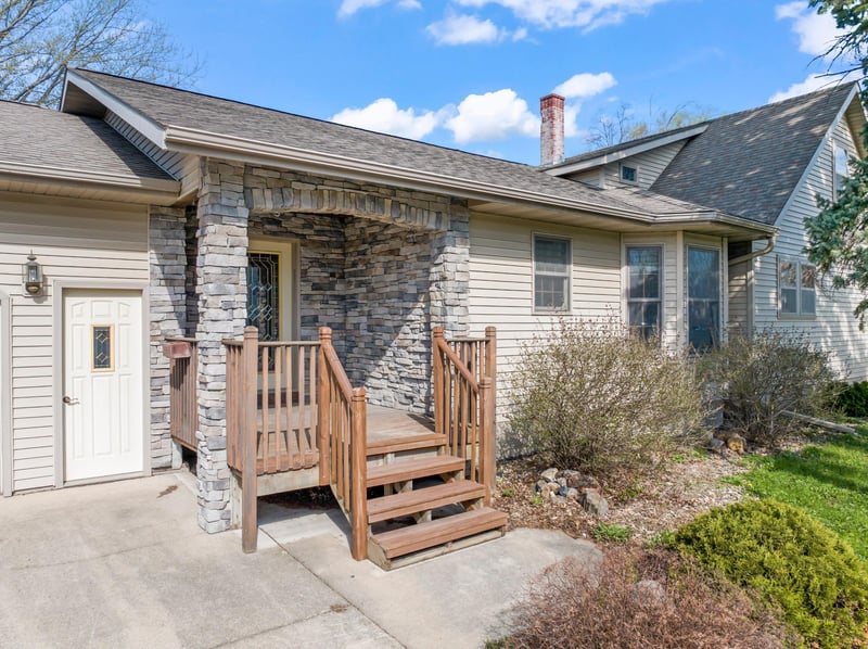 203 W Main St, Blooming Prairie, MN 55917