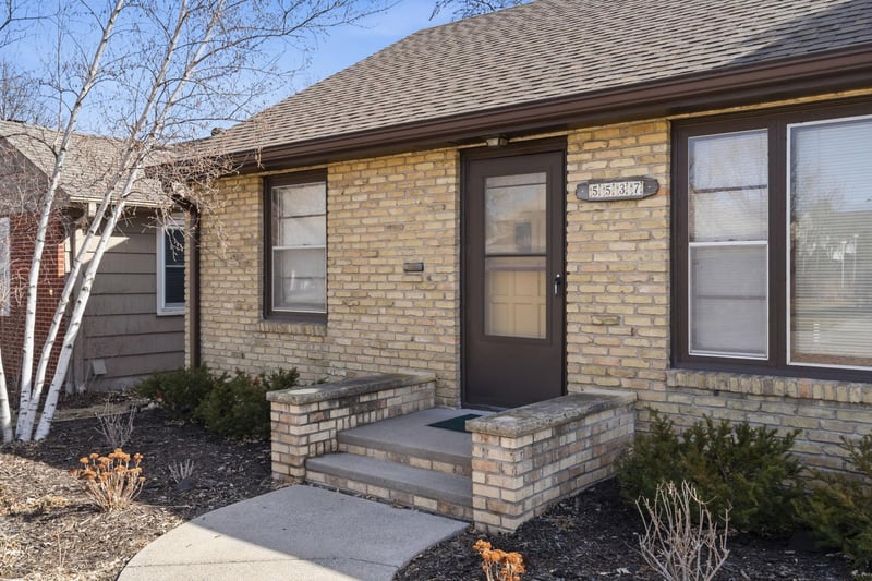 5537 Zenith Ave S, Edina, MN 55410