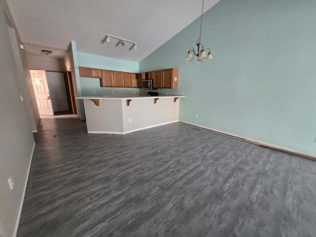 625 Meadow Ln, Norwood Young America, MN 55397