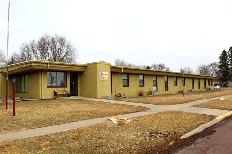 31 Chestnut St E #4, Trimont, MN 56176