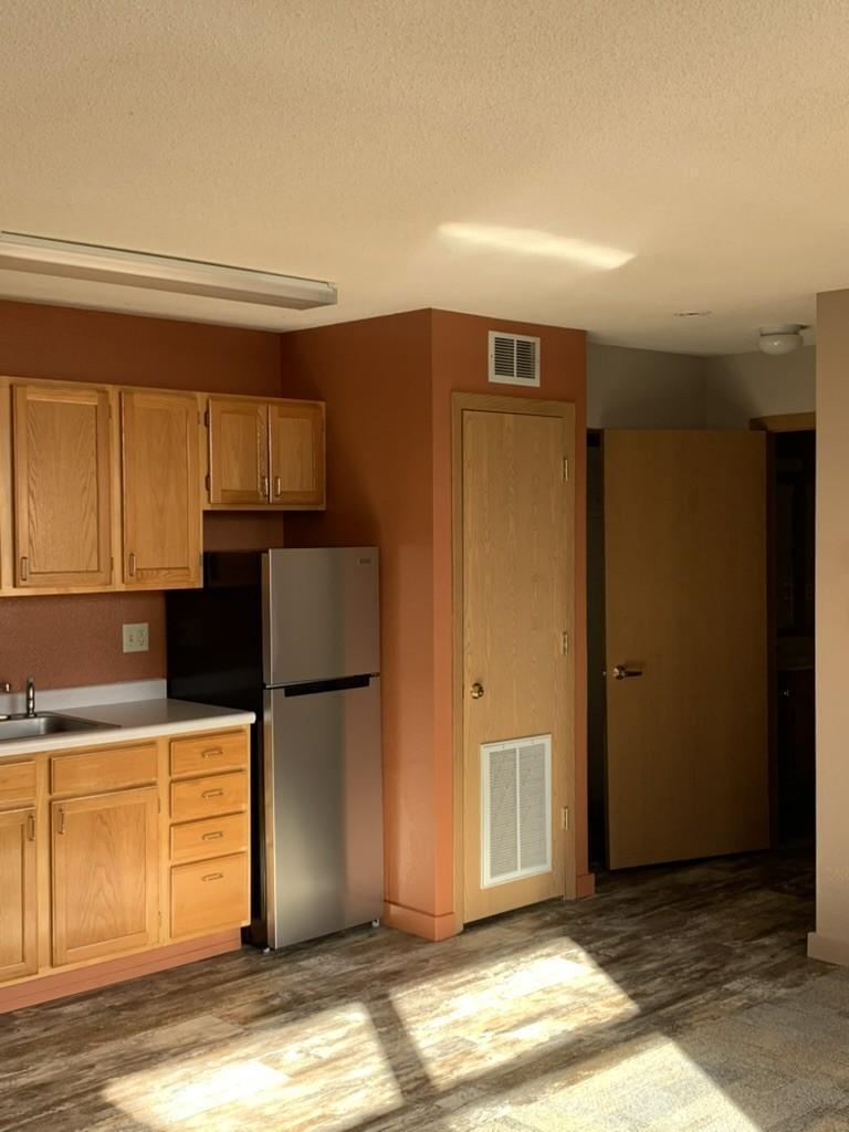 31 Chestnut St E #4, Trimont, MN 56176