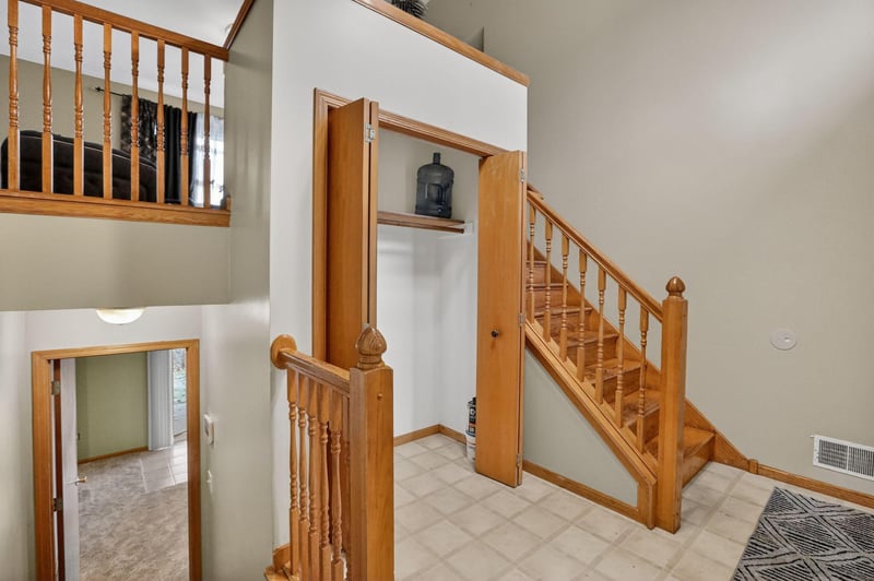 696 79th St, Lino Lakes, MN 55014