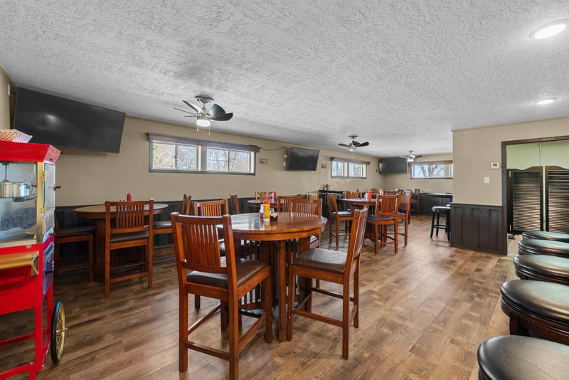 102 Waldo Ave S, Ihlen, MN 56164