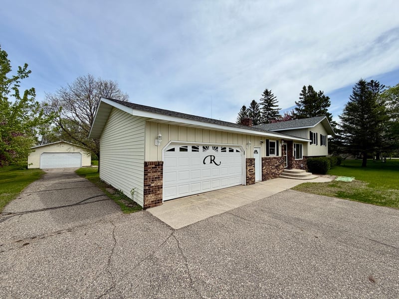 31044 Acorn Lake Rd, Frazee, MN 56544