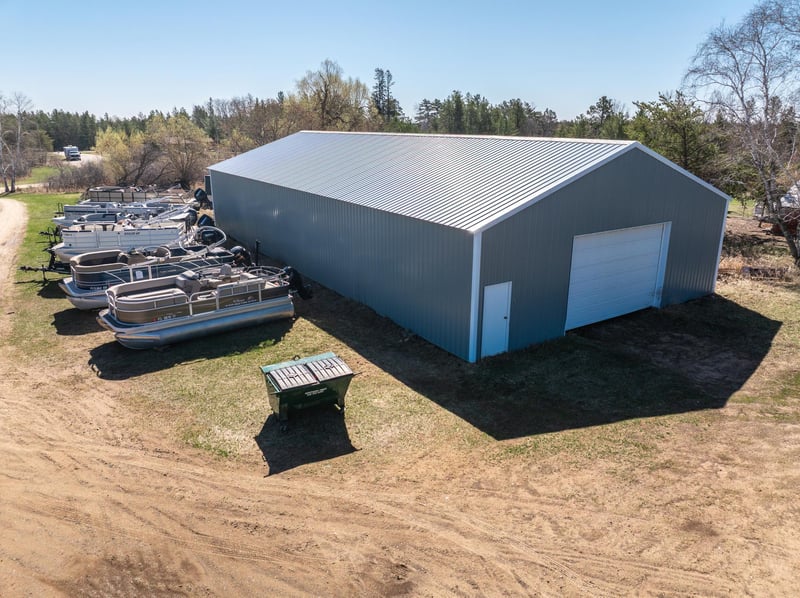393 W Ave, Nevis, MN 56467